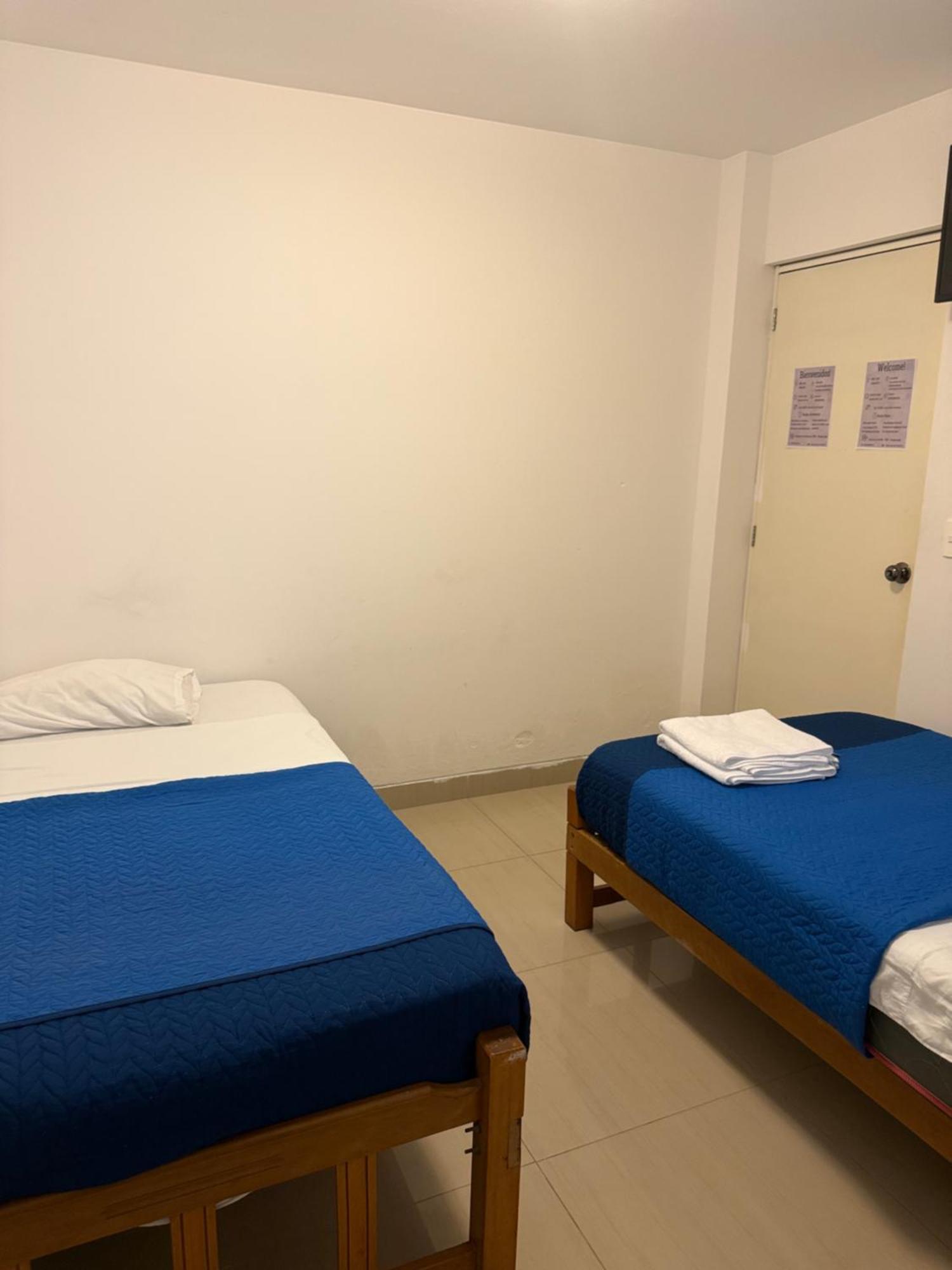 Sgh Paracas Hospedaje מראה חיצוני תמונה